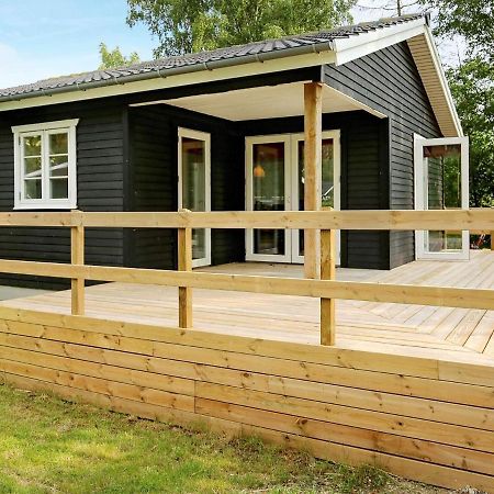 4 Person Holiday Home In Skibby エクステリア 写真